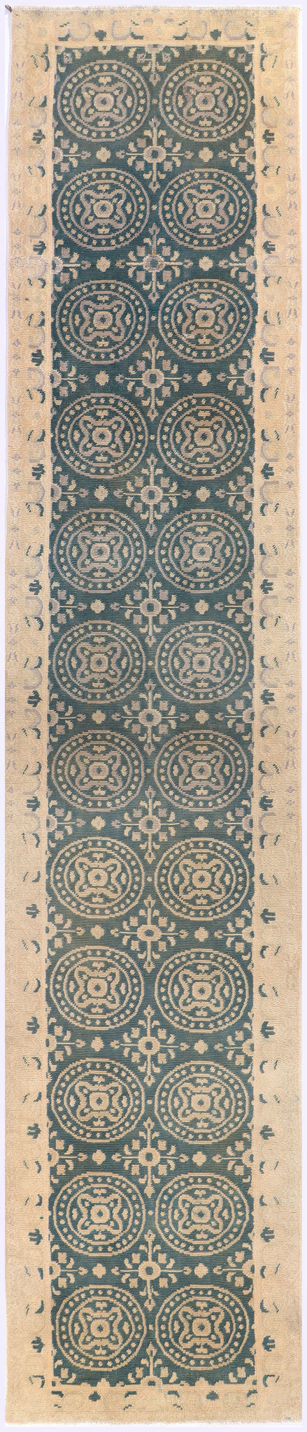Nepalese (2.9 x 13.2)ft
