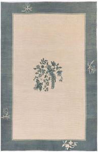 Classical Chinese (5.6 x 8.6)ft