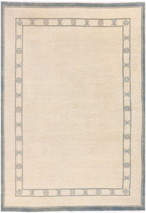 Classical Chinese (5.8 x 8.3)ft