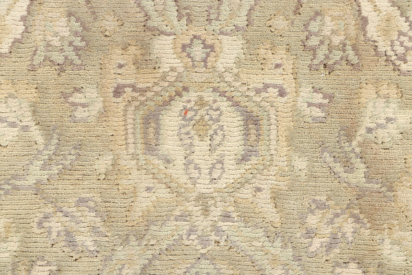 Nepalese (2.7 x 10.11)ft