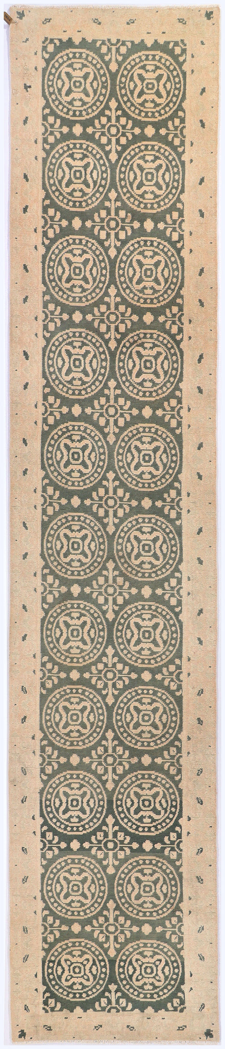Nepalese (2.7 x 12.3)ft
