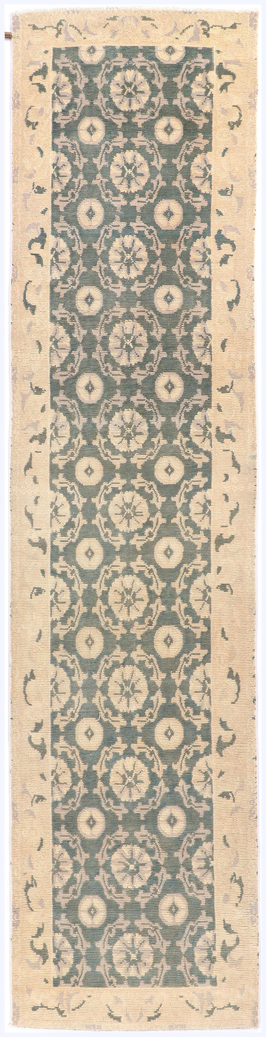 Nepalese (2.6 x 10)ft