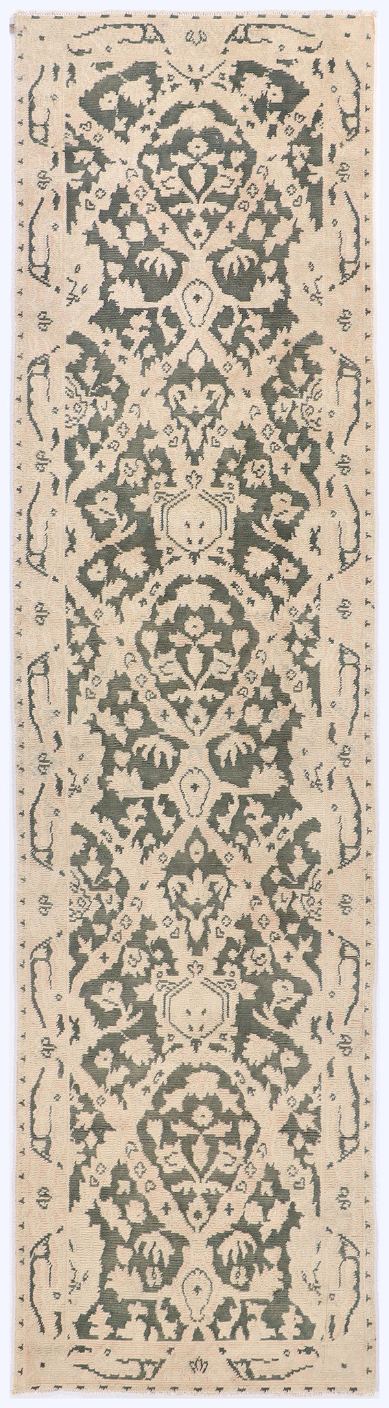 Nepalese (2.8 x 9.7)ft