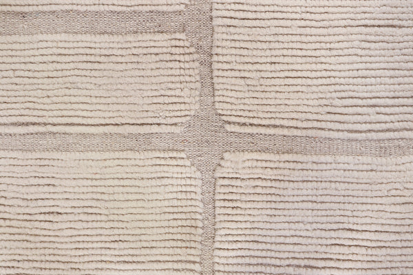 Moroccan Rug (8 x 10.7)ft