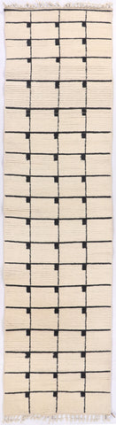 Moroccan Rug (2.8 x 10.6)ft