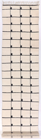 Moroccan Rug (2.7 x 12.11)ft