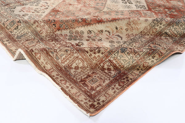 Tabriz (6.1 x 9.3)ft