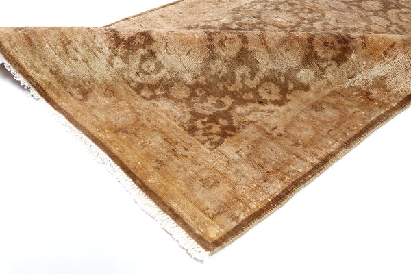 Tabriz (2.6 x 11.11)ft