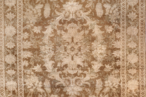 Tabriz (2.6 x 9.8)ft