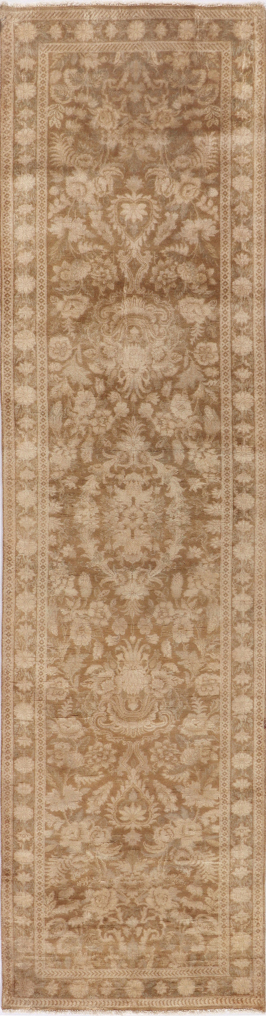 Tabriz (2.6 x 9.8)ft