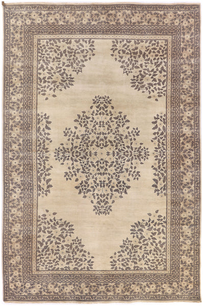 Kerman (5.9 x 8.8)ft