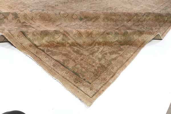 Uzbek Rug (8.10 x 11.10)ft