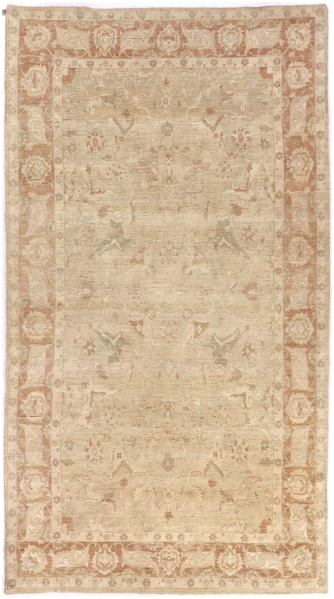 Kashan (5.7 x 10)ft