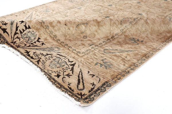 Uzbek Rug (3.11 x 6.5)ft