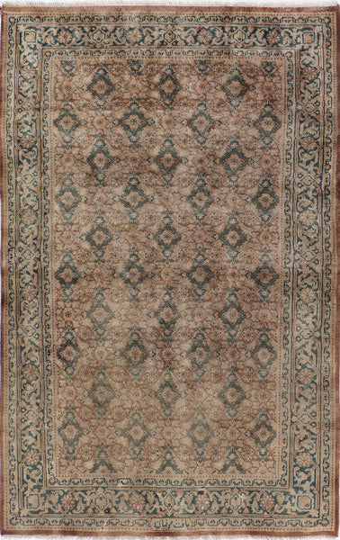 Kashan (3.6 x 5.7)ft