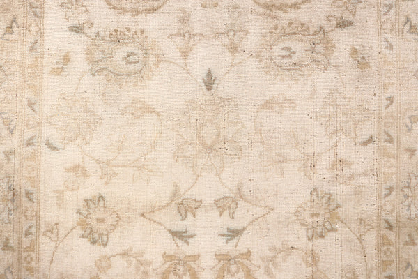Tabriz (2.8 x 25.10)ft