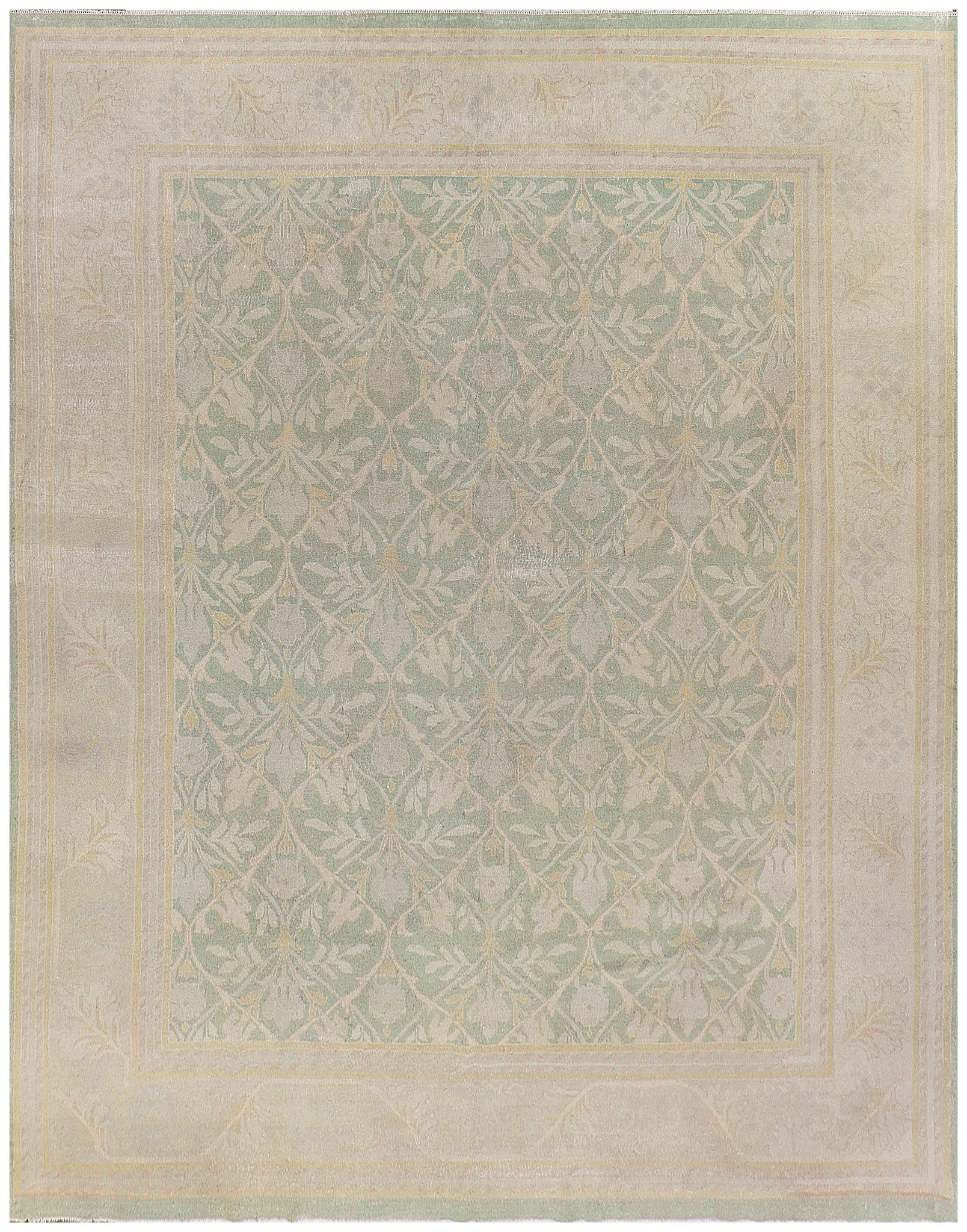 Sultanabad (11.9 x 14.7)ft