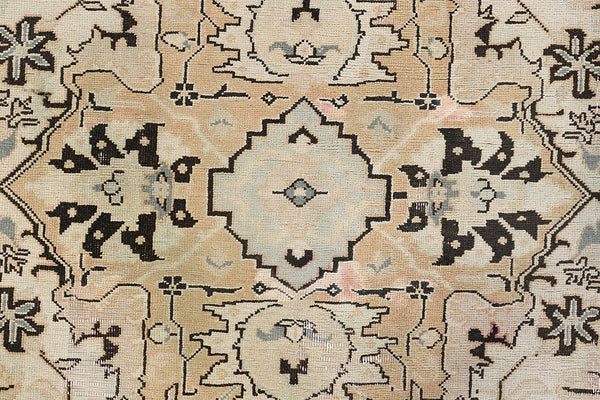 Uzbek Rug (6 x 8.10)ft