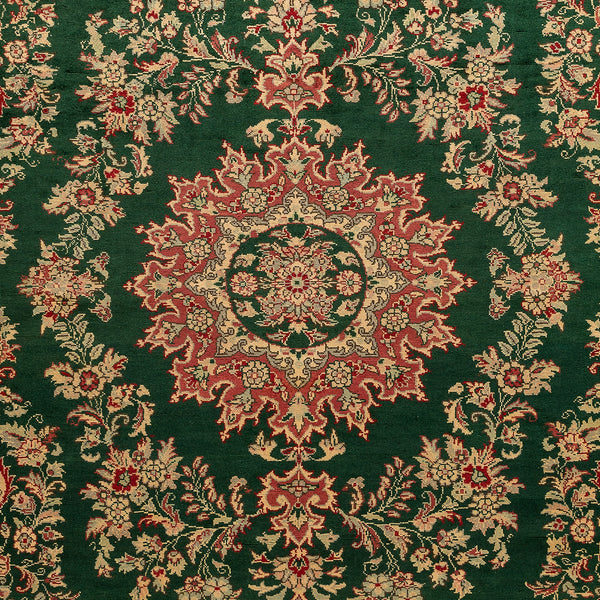 Kashan (6 x 8.7)ft