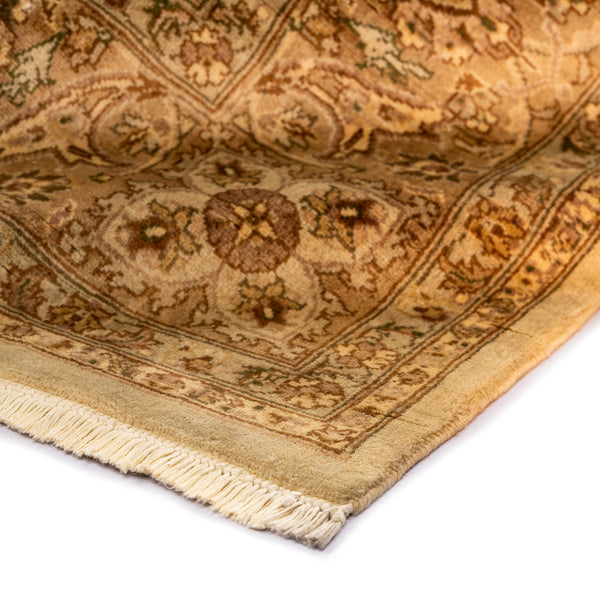 Tabriz Rug (6 x 8.9)ft