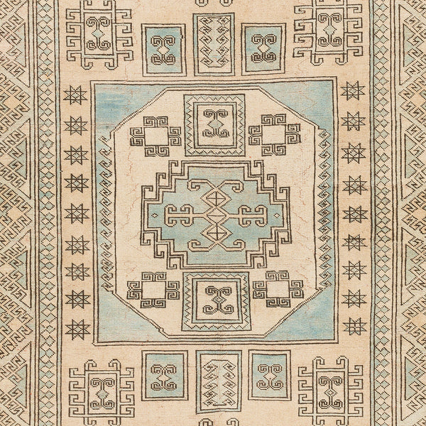 Turkish Gabbeh (5.7 x 8.7)ft