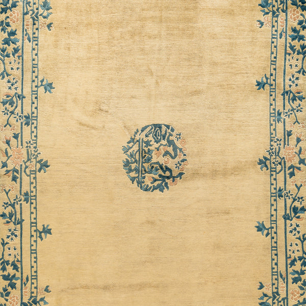 Classical Chinese (5.4 x 8.7)ft
