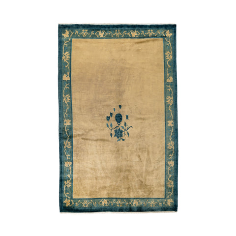 Classical Chinese (5.6 x 8.7)ft