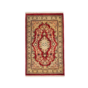 Kashan (2.5 x 4.1)ft