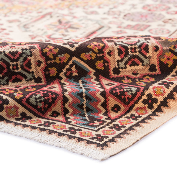Sharkoy Kilim (6.4 x 8)ft