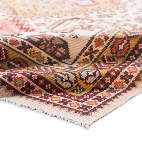 Sharkoy Kilim (5.3 x 7.8)ft