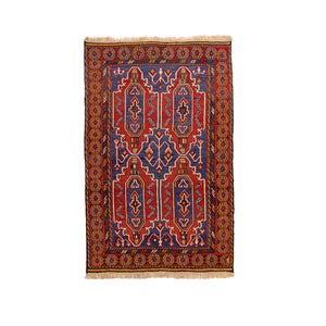 Golbarjasta Kilim (4.8 x 7.1)ft