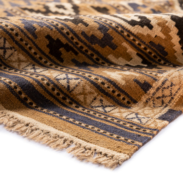 Turkmen Kilim (3.7 x 5.8)ft