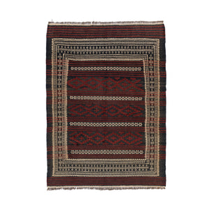 Golbarjasta Kilim (4.6 x 6.3)ft