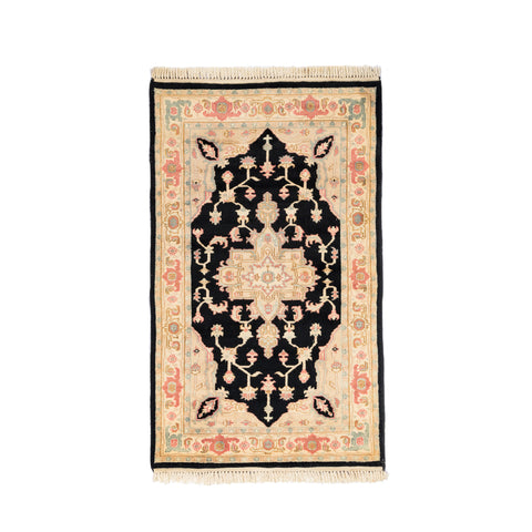Sultanabad Rug (3.4 x 5.6)ft
