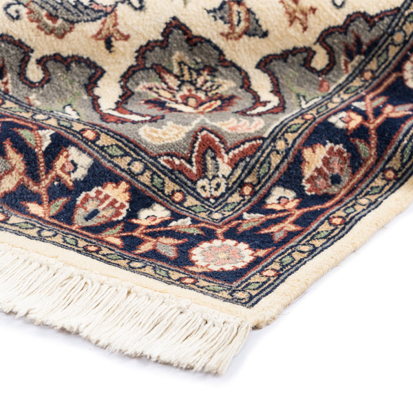 Kashan (3 x 4.7)ft