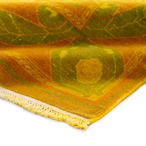 Sultanabad Rug (5.9 x 9)ft