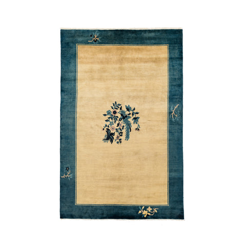 Classical Chinese (5.6 x 8.6)ft