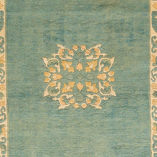 Classical Chinese (2.7 x 13.5)ft