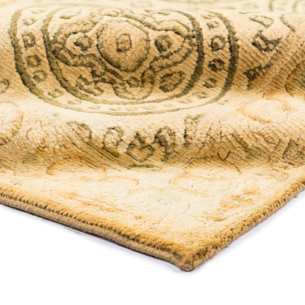 Nepalese Rug (2.9 x 10)ft