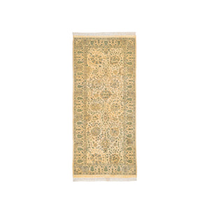 Kashan (2.6 x 5.7)ft