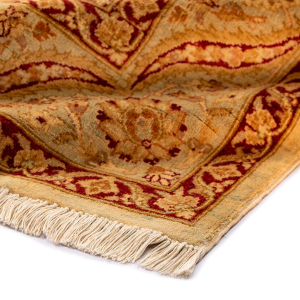 Tabriz Rug (6.1 x 9.1)ft