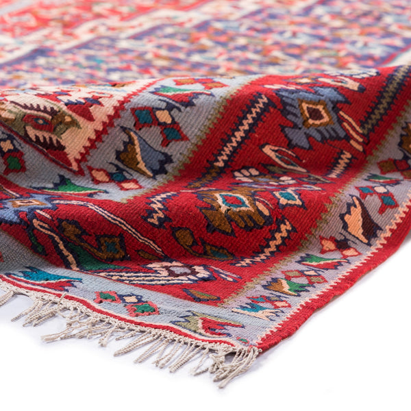 Senneh Kilim (6.2 x 9.4)ft