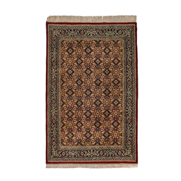 Sultanabad Rug (3.6 x 5.5)ft