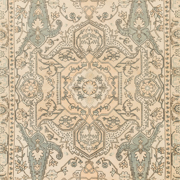 Uzbek (6.2 x 8.7)ft
