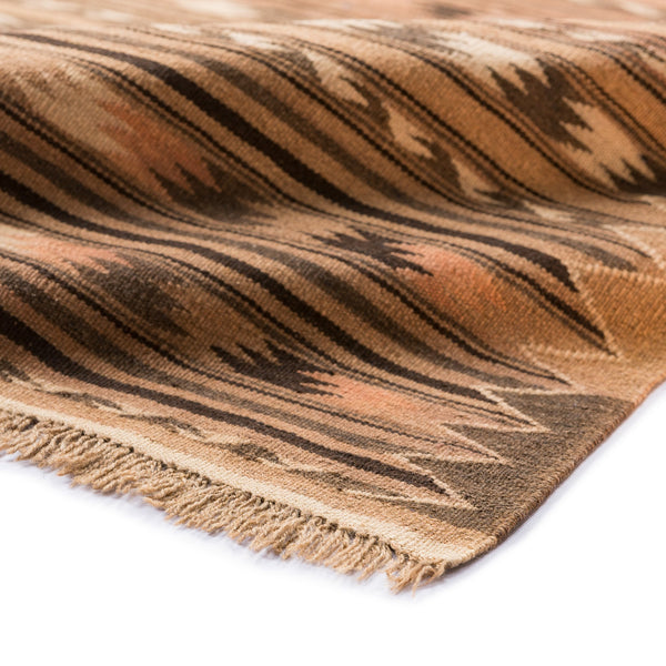 Turkmen Kilim (3.6 x 6.4)ft